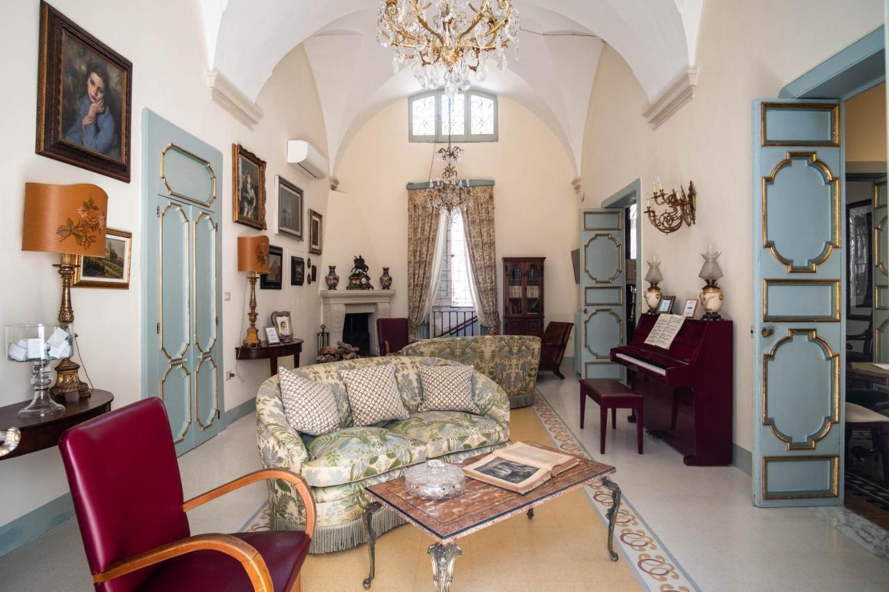 Bed and Breakfast Palazzo Guido Лечче Экстерьер фото