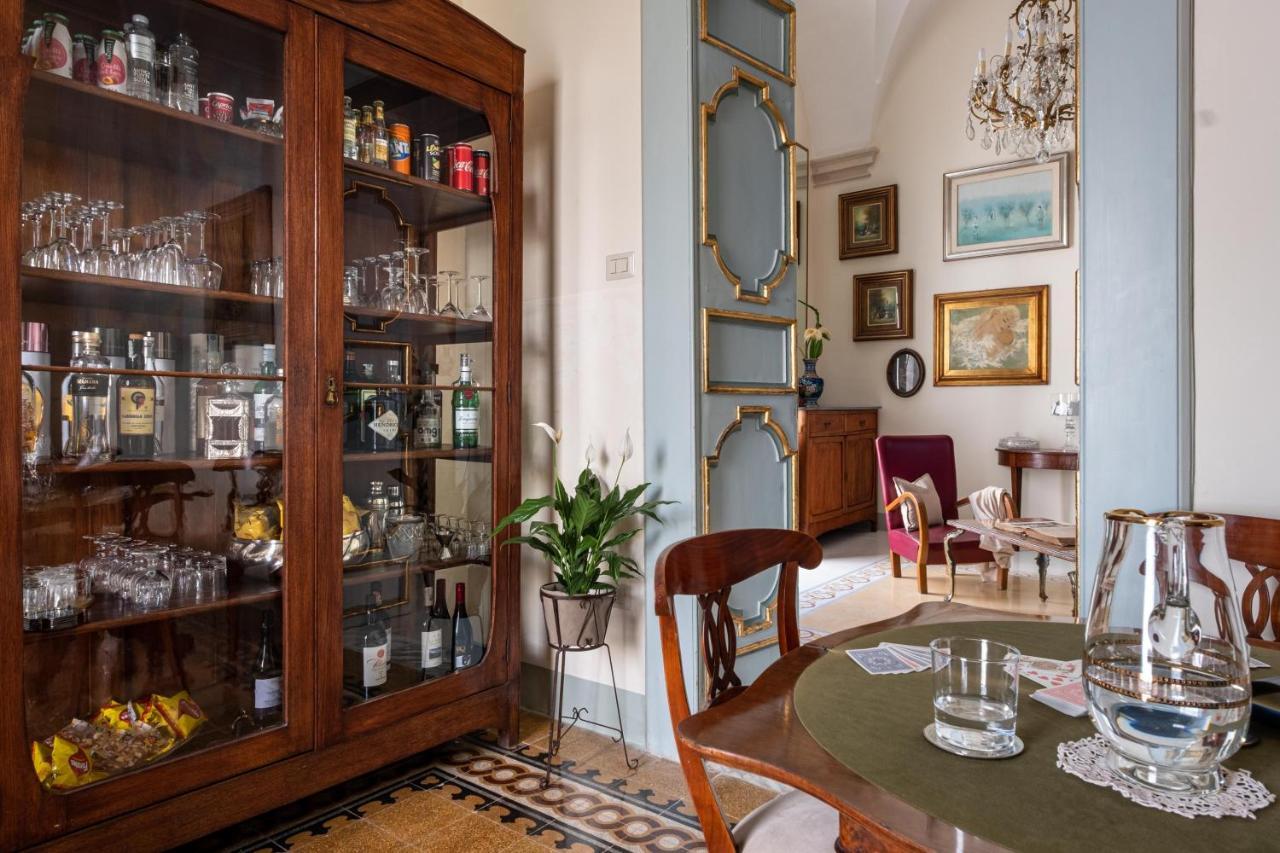 Bed and Breakfast Palazzo Guido Лечче Экстерьер фото